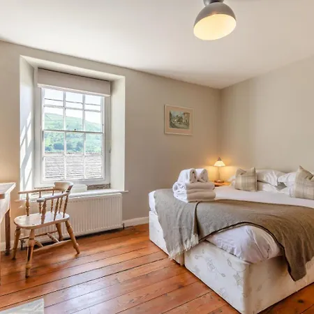 5 Bed In Richmond Oc-81457 Ferienhaus