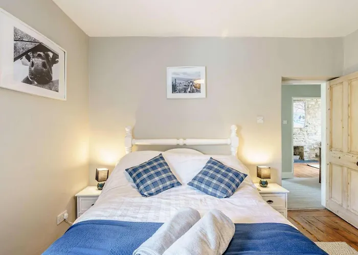 5 Bed In Richmond Oc-81457
